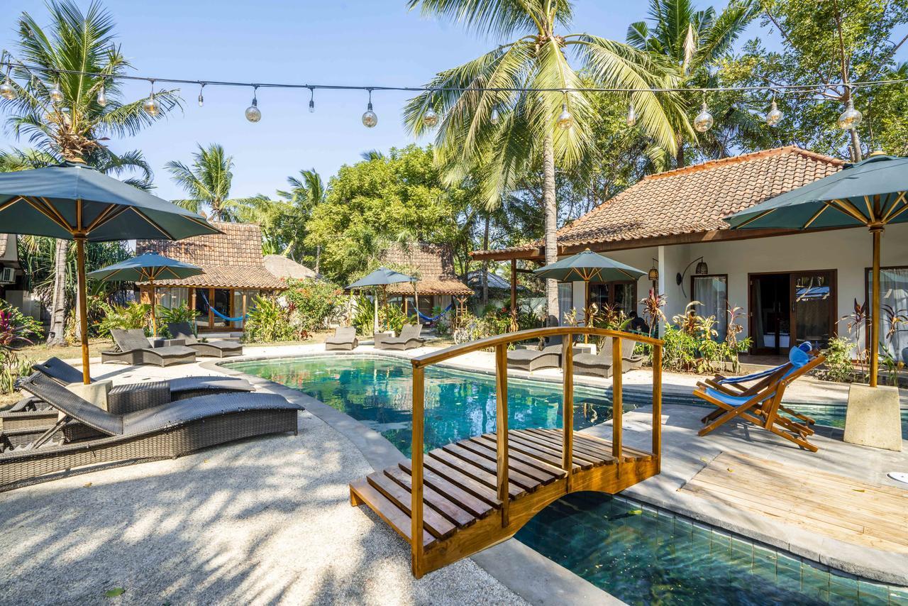 Coconut Garden Resort Quần đảo Gili Ngoại thất bức ảnh