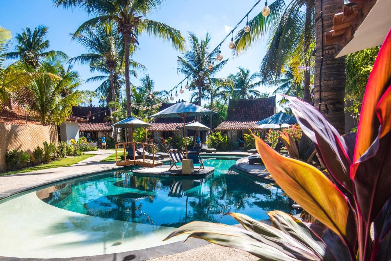 Coconut Garden Resort Quần đảo Gili Ngoại thất bức ảnh